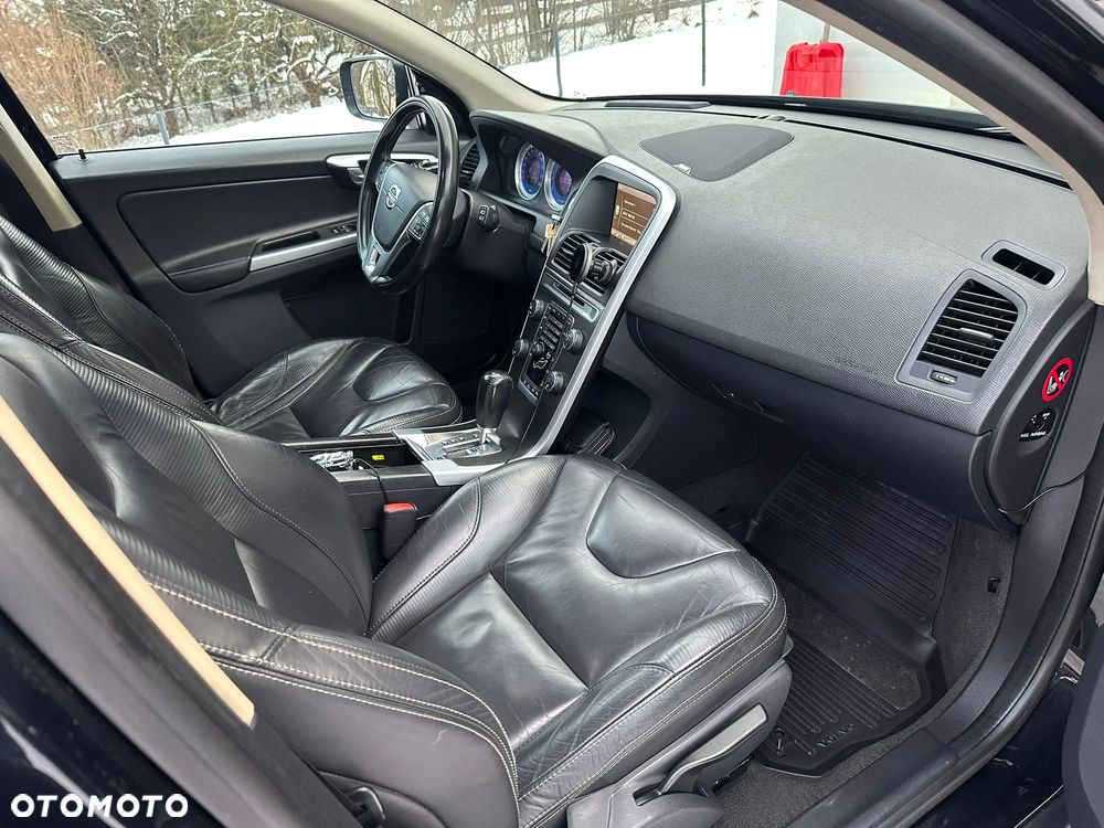 Volvo XC 60 - 14