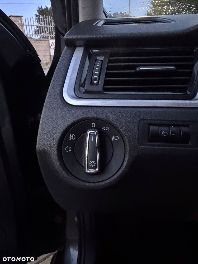 Skoda RAPID - 6
