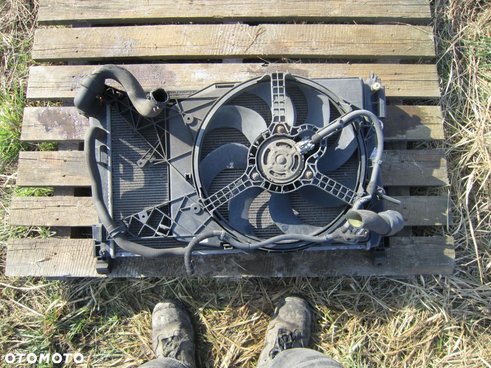 Chłodnica wody + intercooler Opel Corsa D 1.3 CDTi - 4