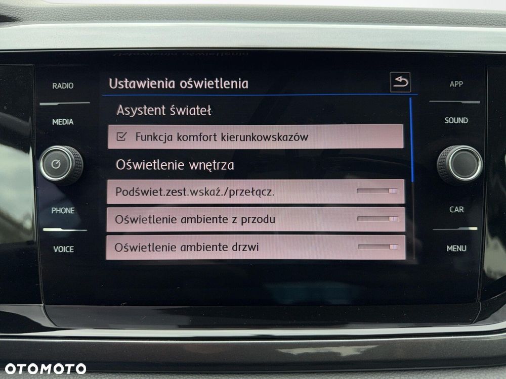 Volkswagen Polo - 22