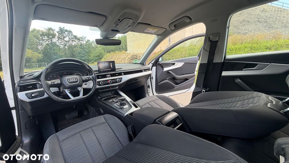 Audi A4 Avant 2.0 TDI S tronic - 25