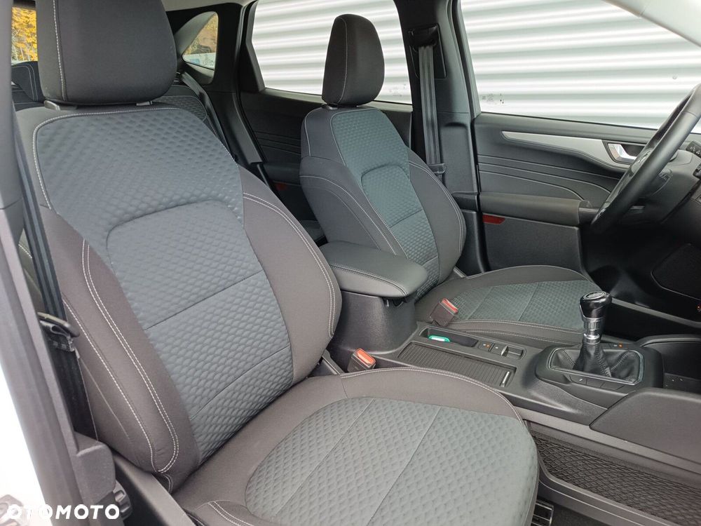 Ford Kuga 1.5 EcoBlue FWD Titanium - 30