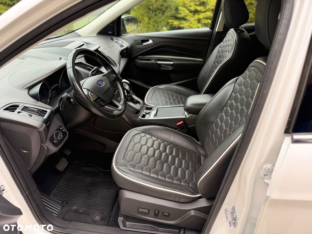Ford Kuga 2.0 TDCi 4x4 Vignale - 17
