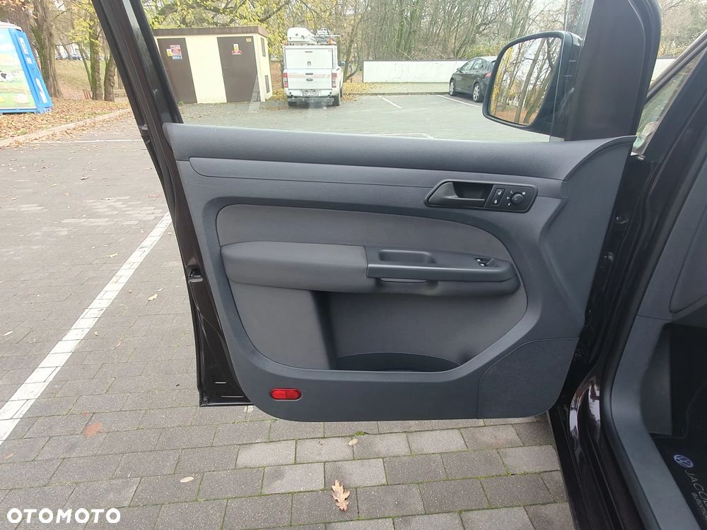 Volkswagen Caddy - 28