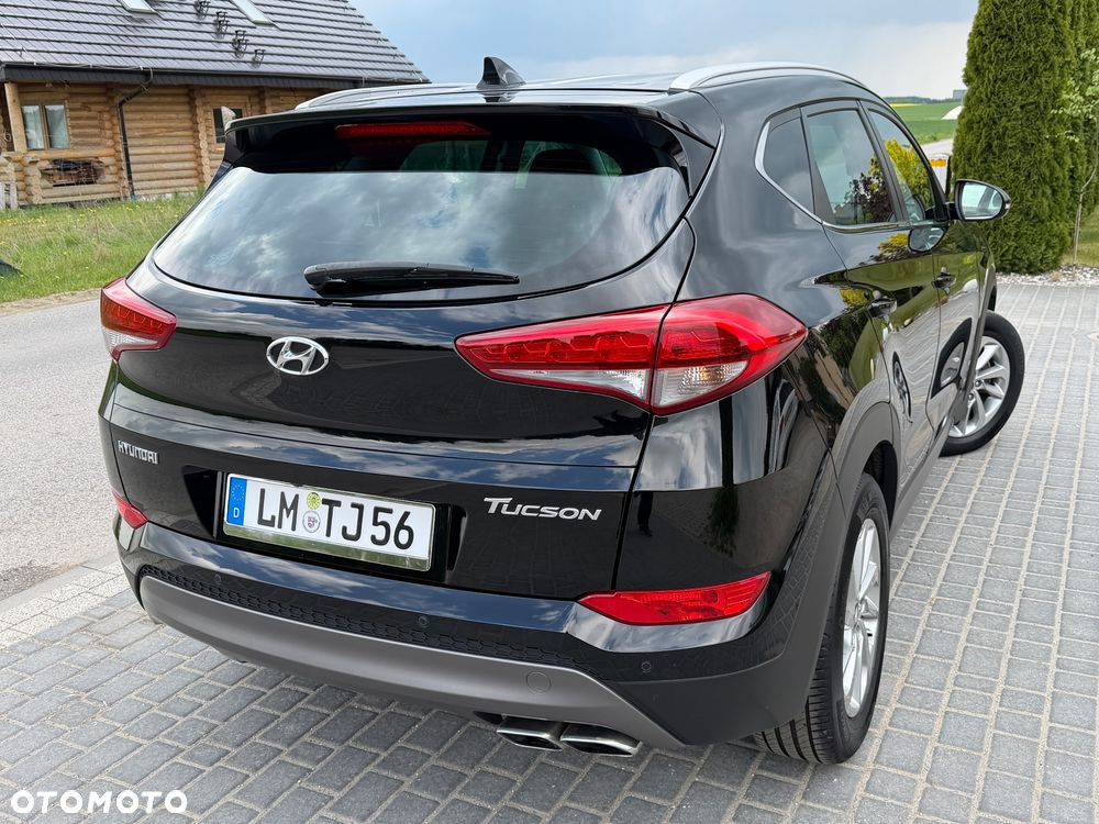 Hyundai Tucson 2.0 CRDi 2WD Trend - 24