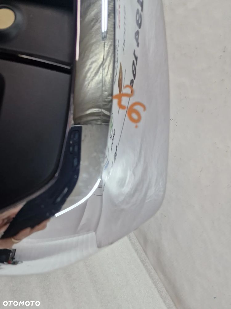 AUDI A8 D5 LIFT 4N0 21- LEWA KRATKA BOCZNA ZDERZAKA PRZEDNIEGO PRZÓD Z CHROMEM NA PDC , NR 4N0807681 + 4N0807151B , NR AUKCJI D/26 - 12