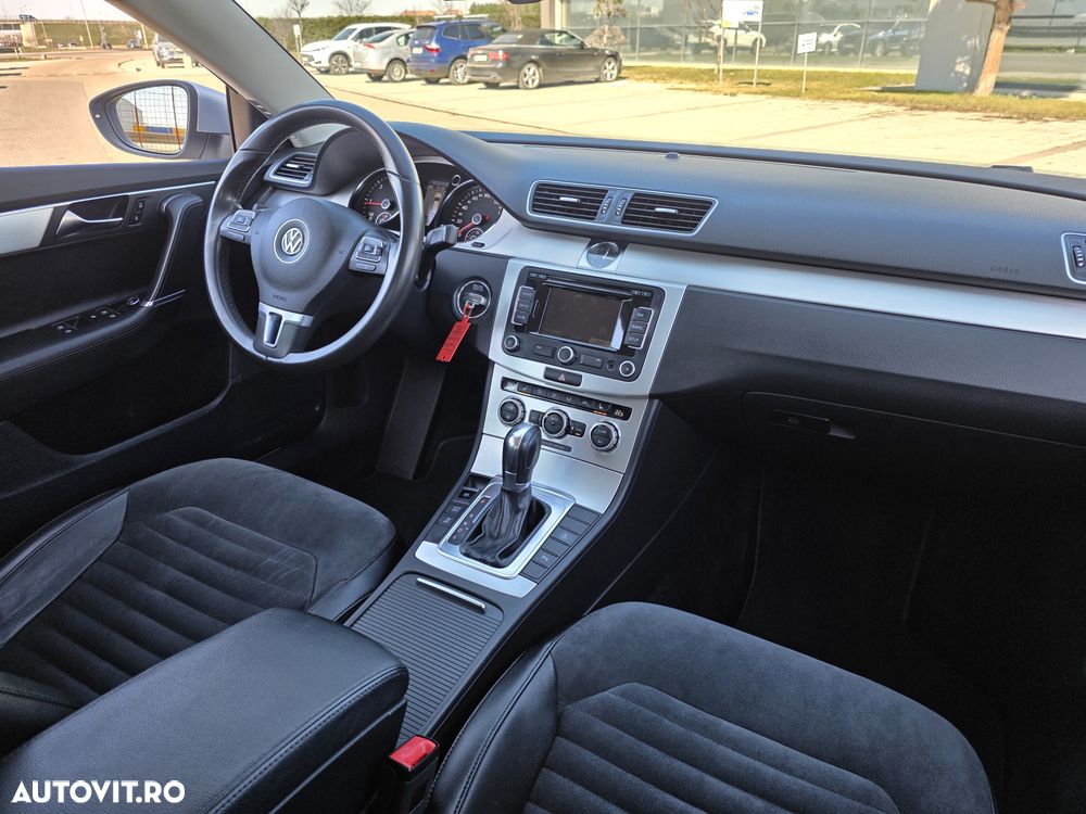 Volkswagen Passat 2.0 TDI DSG BlueMotion Technology Highline - 9
