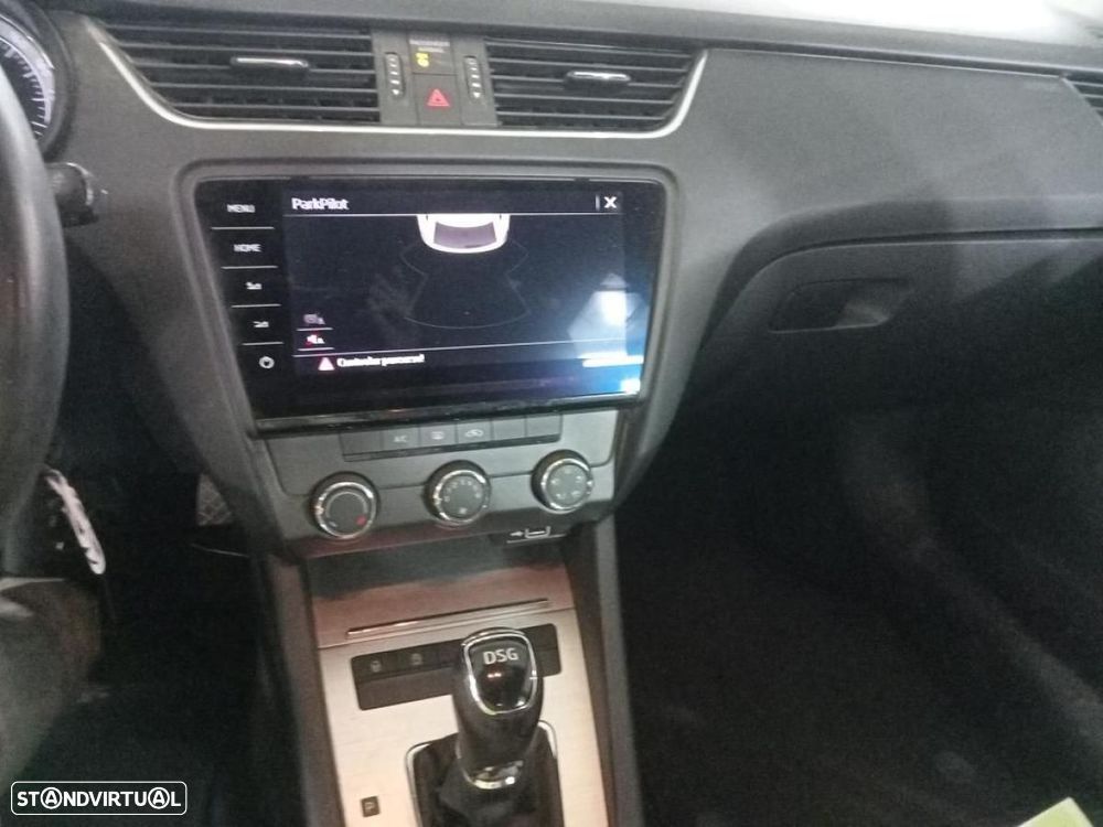 Skoda Octavia Break 2.0 TDI Ambition DSG - 7