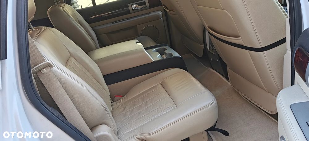 Lincoln Navigator 5.4 4WD - 16