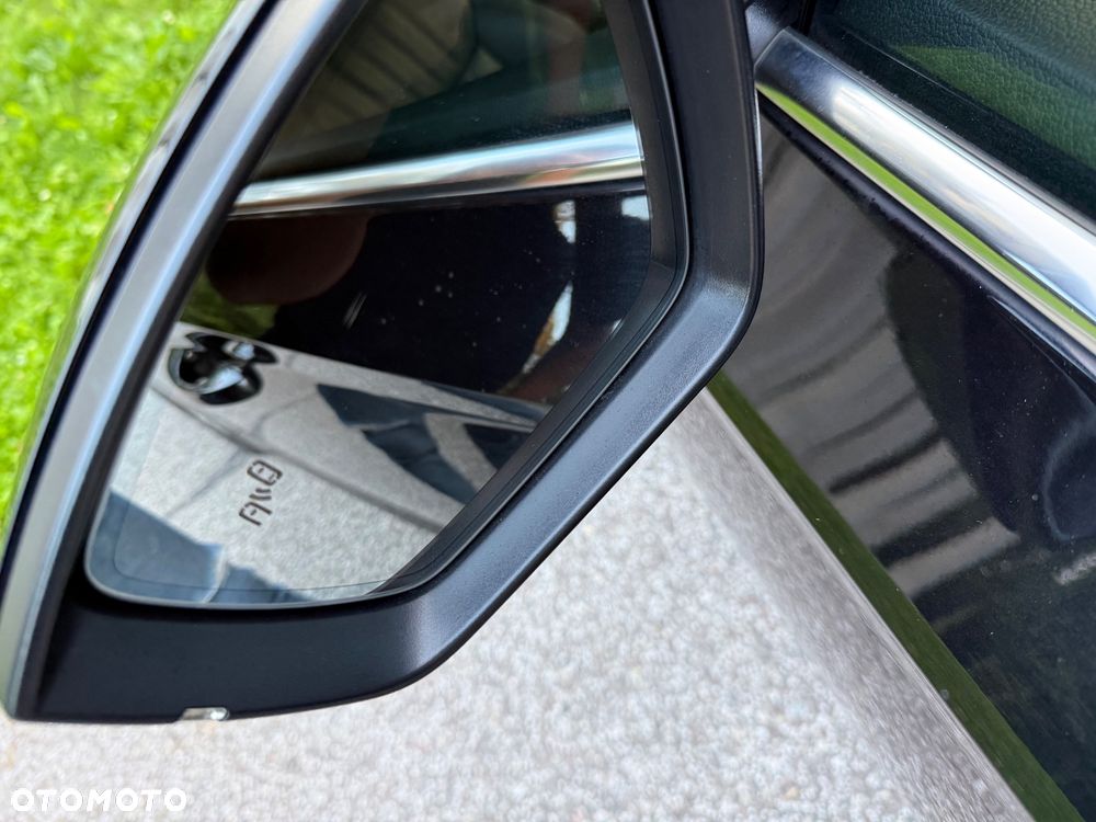 Skoda Superb 2.0 TDI DSG L&K - 21