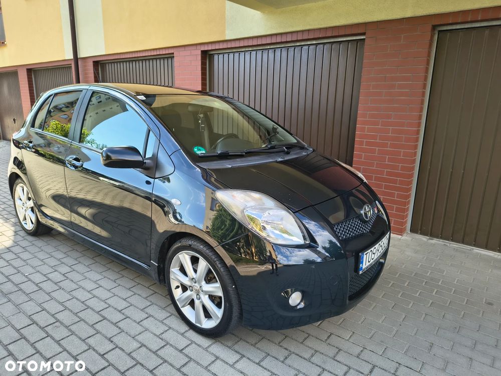 Toyota Yaris - 5