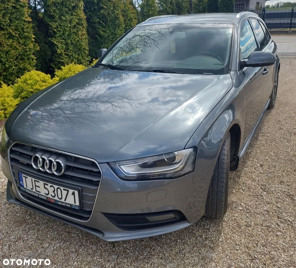 Audi A4 Avant 2.0 TDI Quattro - 14