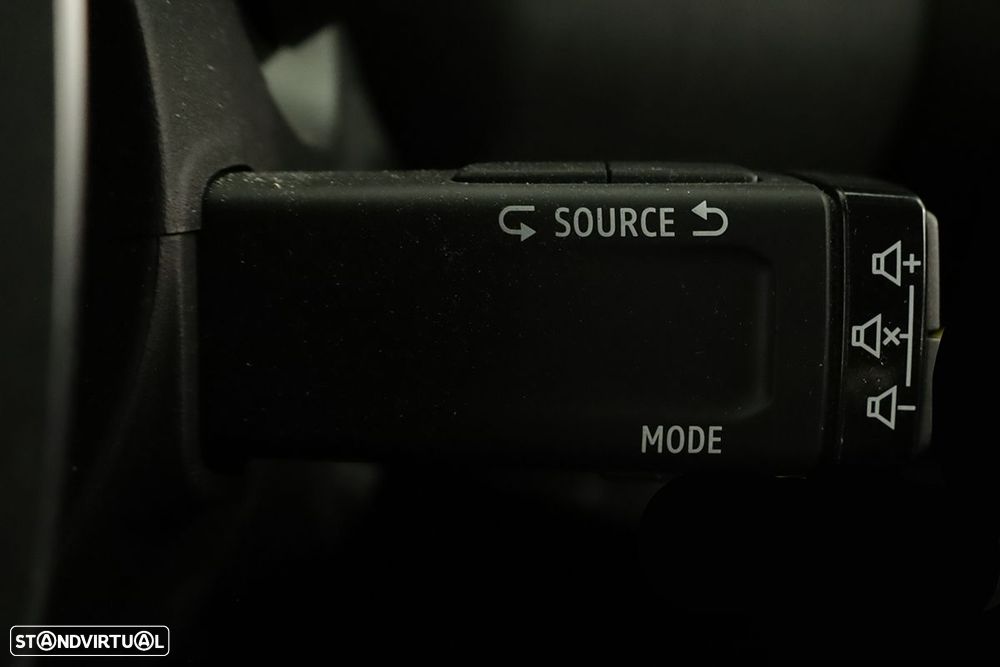 Renault Clio 1.0 TCe Evolution - 17