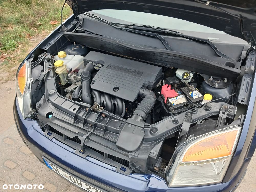 Ford Fusion - 25