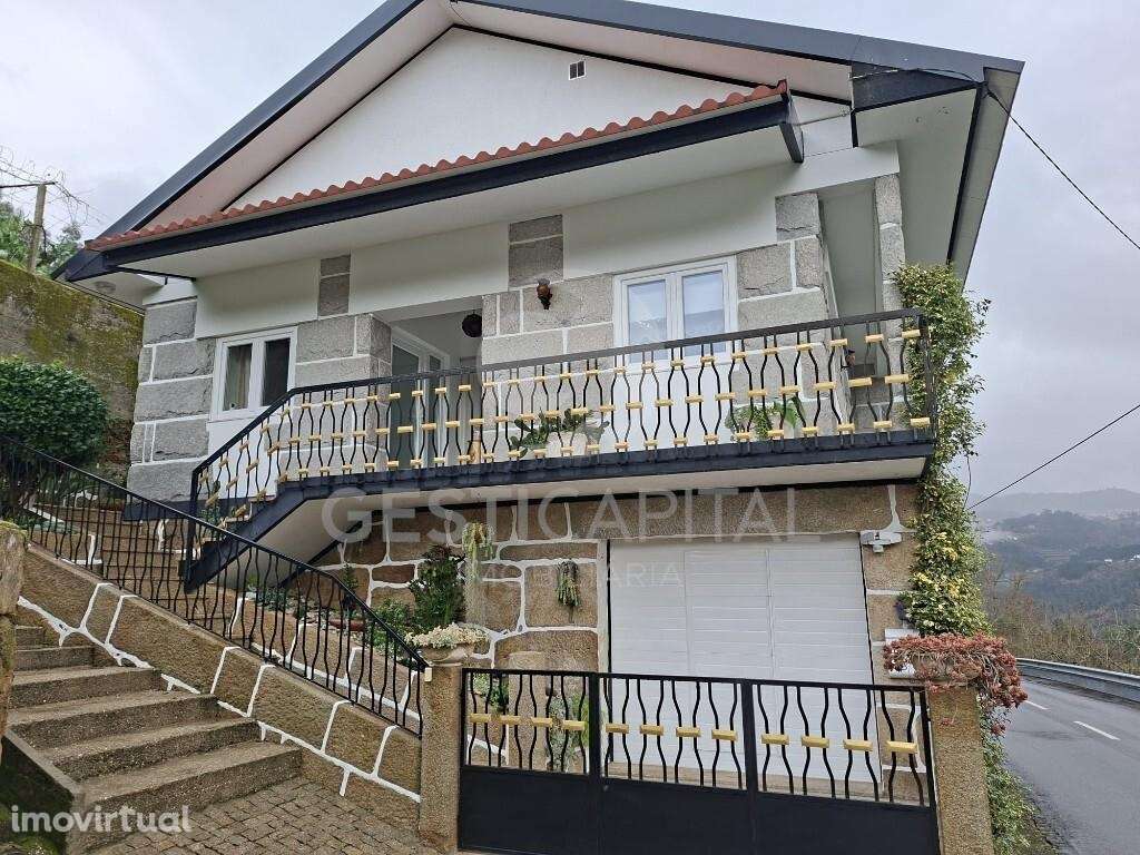 Moradia T3 de dois pisos com quintal | Sande, Marco de Canaveses - Grande imagem: 2/39
