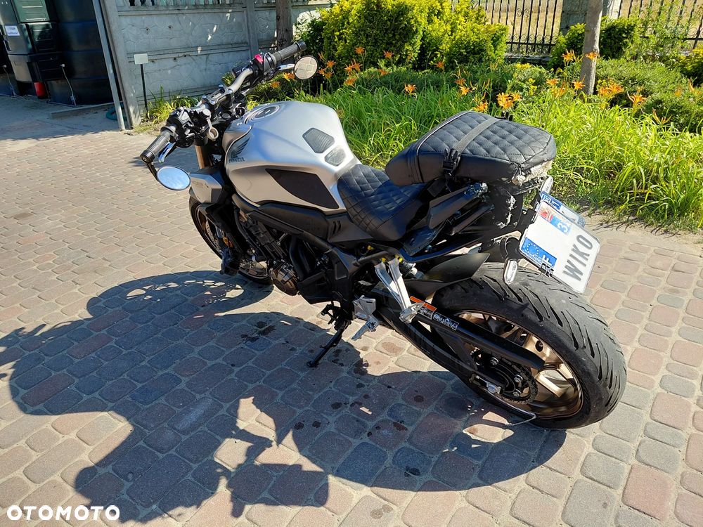 Honda CB - 3