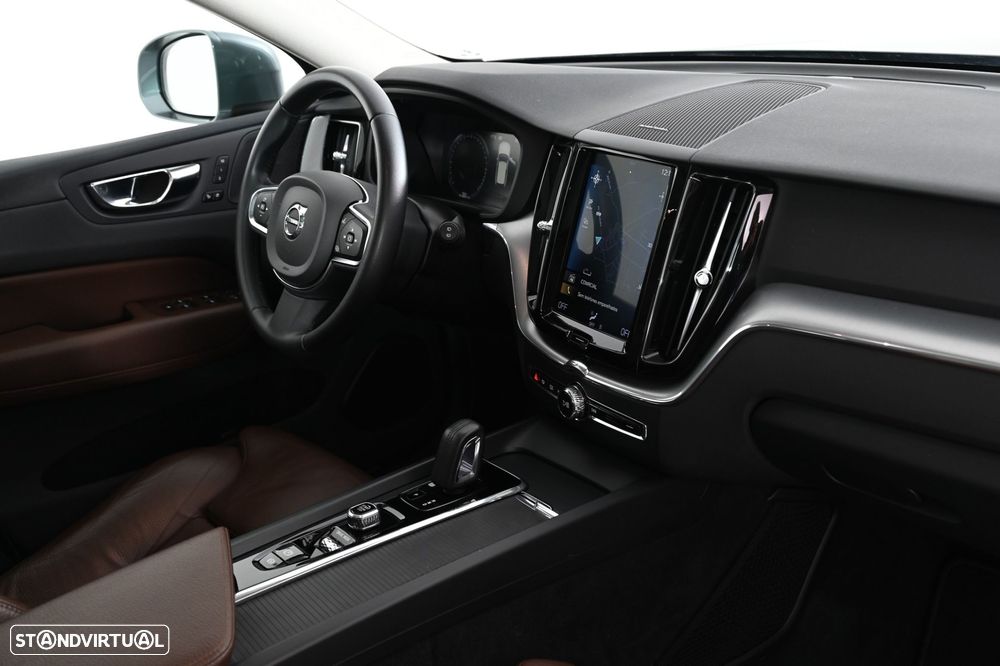 Volvo XC 60 2.0 T8 PHEV Inscription AWD - 19