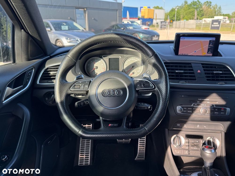 Audi RS Q3 2.5 TFSI quattro S tronic - 14
