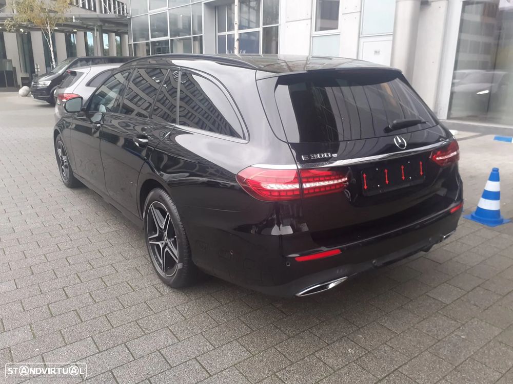 Mercedes-Benz E 300 de T 9G-TRONIC AMG Line - 5
