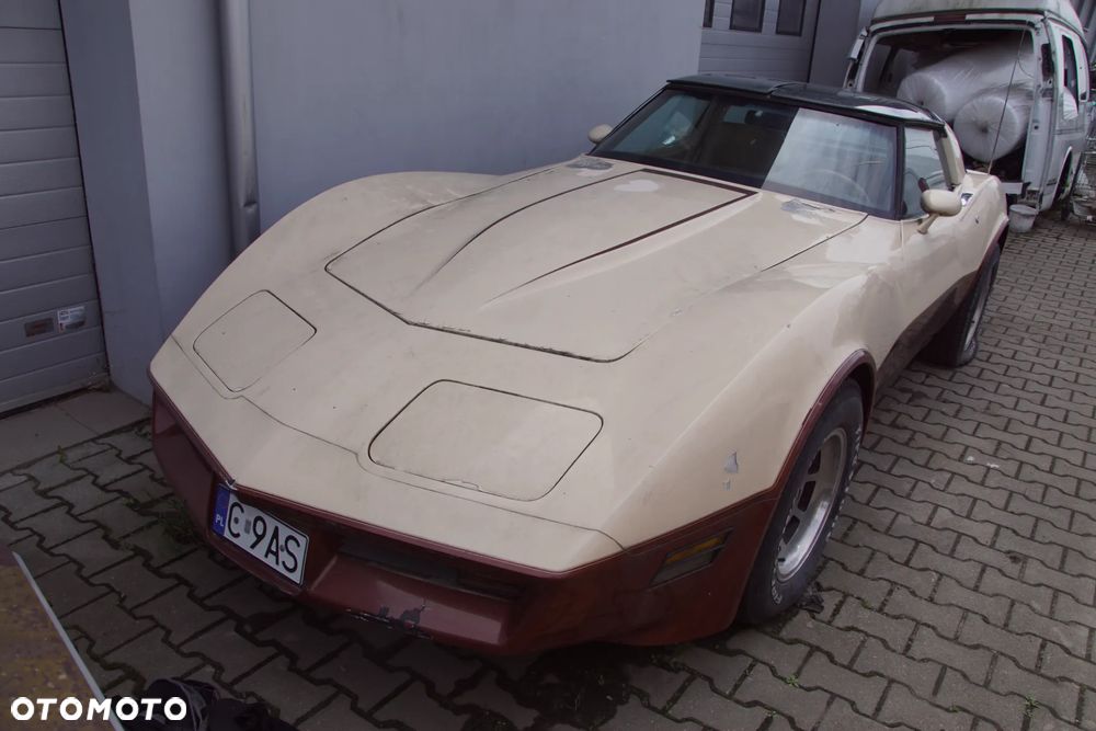 Auto na części 692106889 Chevrolet Corvette c3 1982 5.7 193 KM zderzak maska lampa szyba drzwi lusterko felgi skrzynia most fotele kolumna kierownicza rama - 6