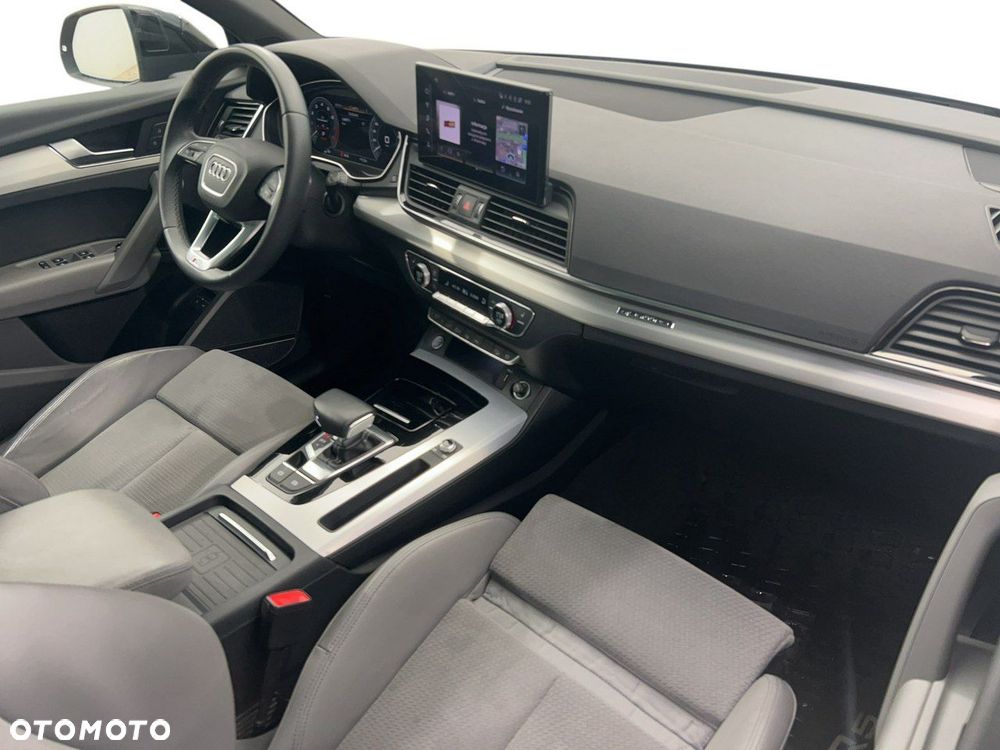 Audi Q5 Sportback - 13