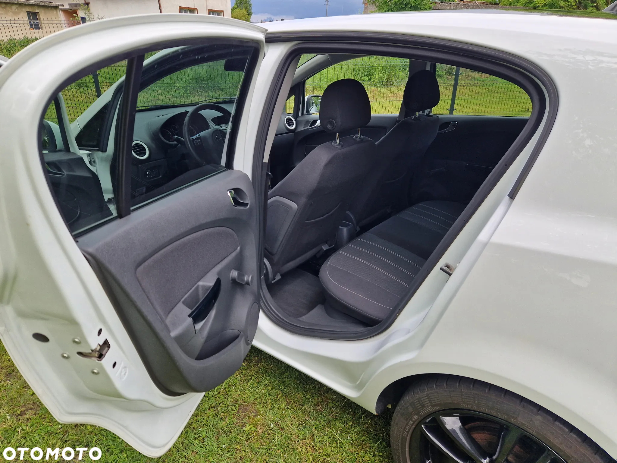 Opel Corsa 1.4 T Color Edition S&S - 8