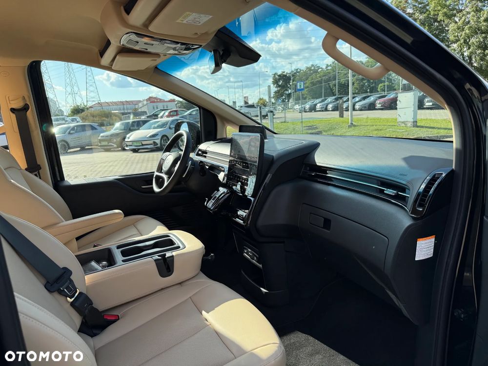 Hyundai Staria 1.6 T-GDI HEV Smart VIP - 19