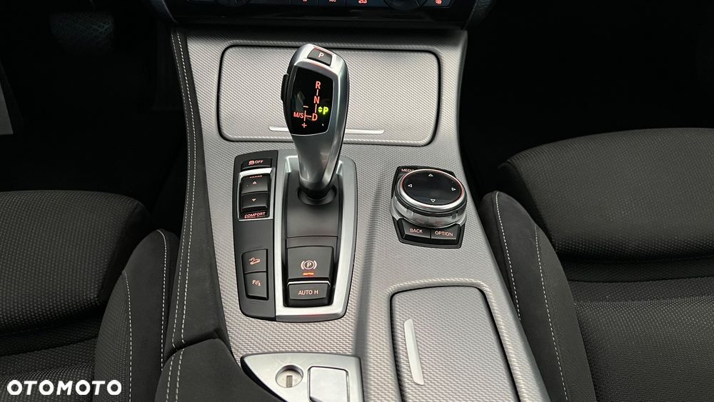 BMW Seria 5 520d xDrive - 20