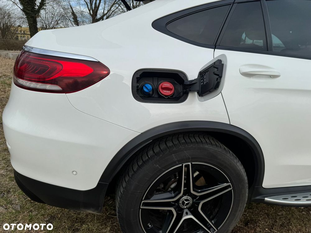 Mercedes-Benz GLC 220 d 4-Matic - 3