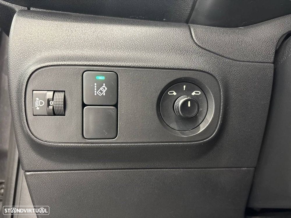 Citroën C3 1.2 PureTech Shine - 20