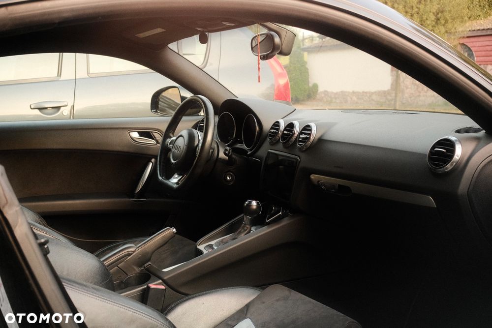 Audi TT Coupé 2.0 TFSI S tronic - 11