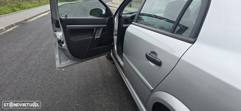 Opel Vectra 2.0 DTi Elegance - 14