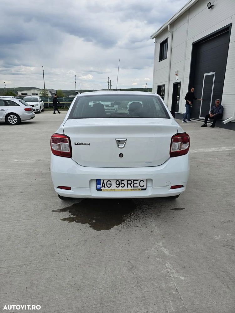Dacia Logan - 4