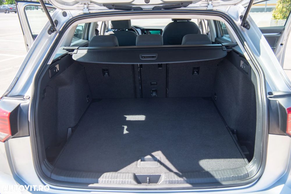 Volkswagen Golf 2.0 TDI DSG Style - 33