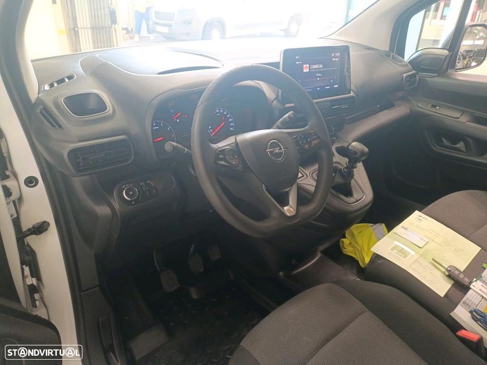 Opel COMBO LONGA 3 LUGARES C/ECRAN CX.6 VELOCIDADES - 9