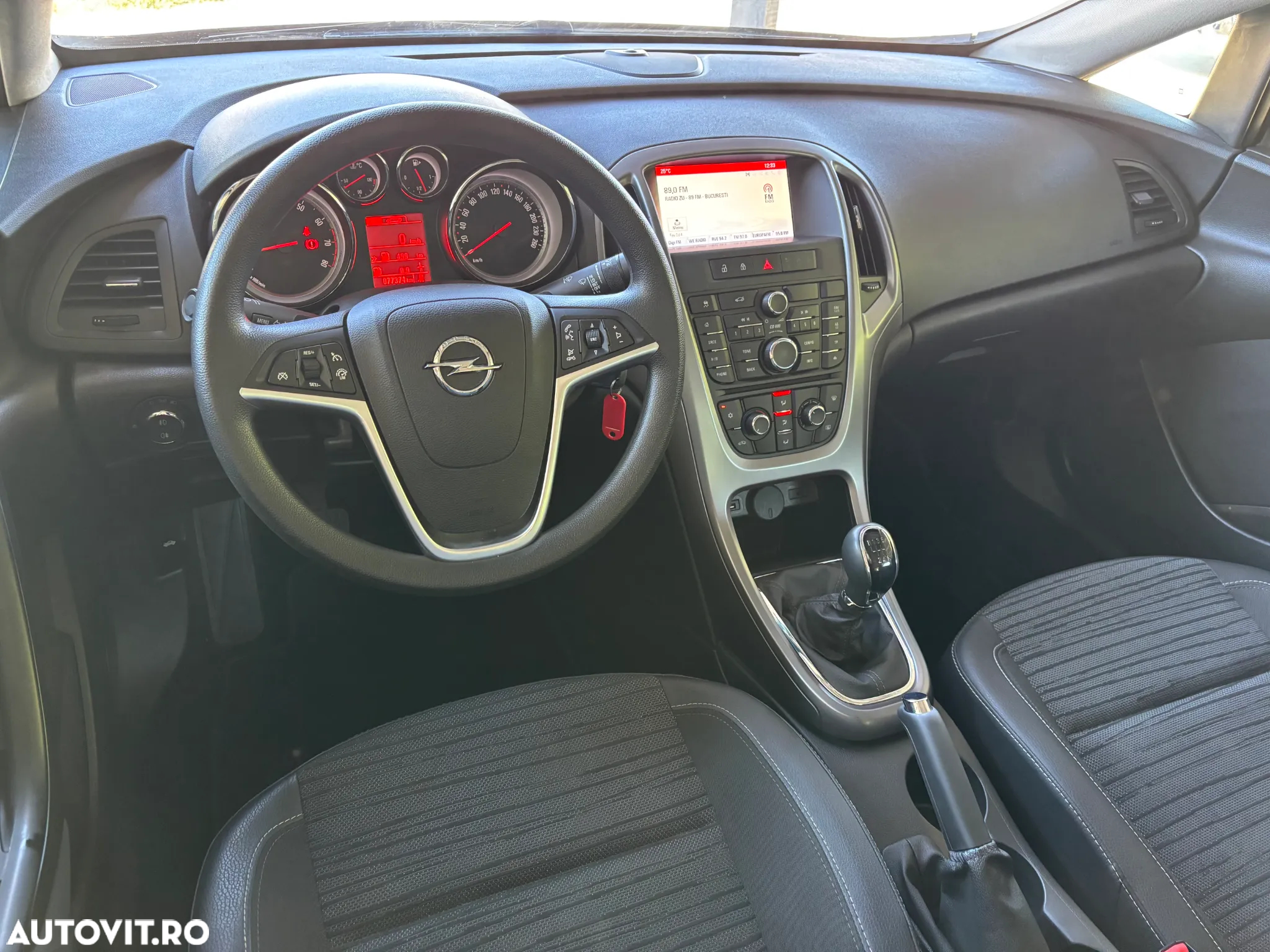 Opel Astra 1.4 ECOTEC Turbo Active - 26