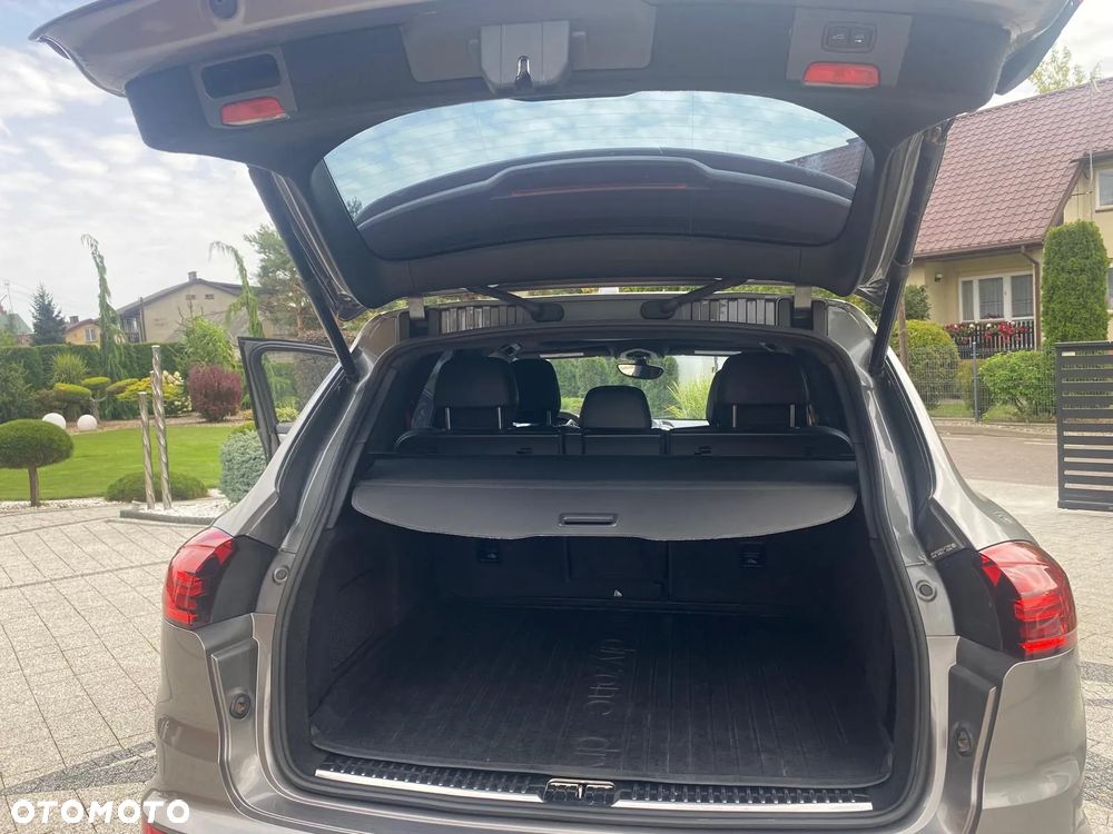 Porsche Cayenne S Tiptronic S - 10
