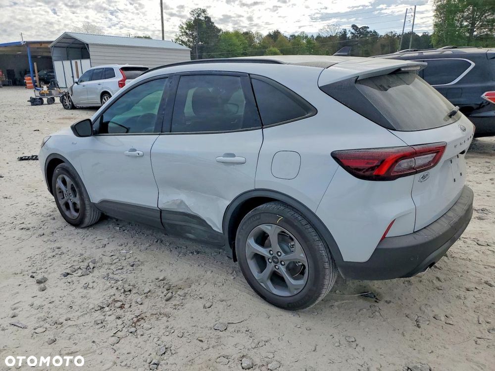 Ford Escape - 5