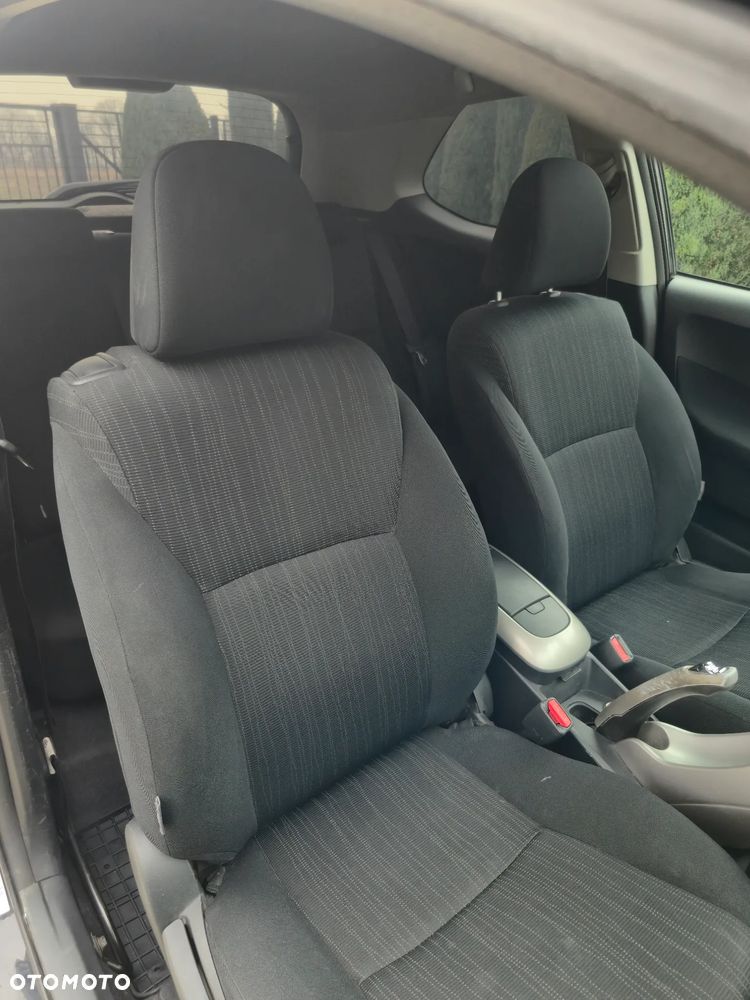 Toyota Auris 1.6 VVT-i Sol - 22