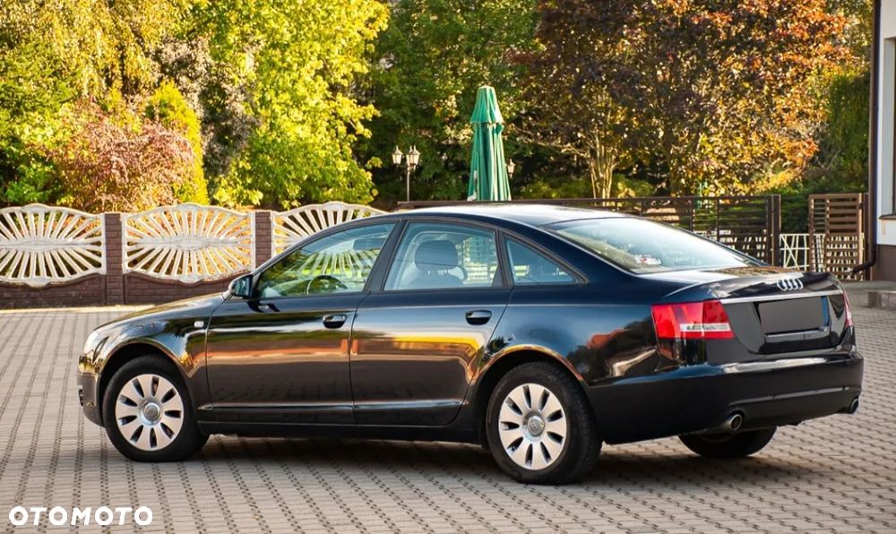 Audi A6 - 4
