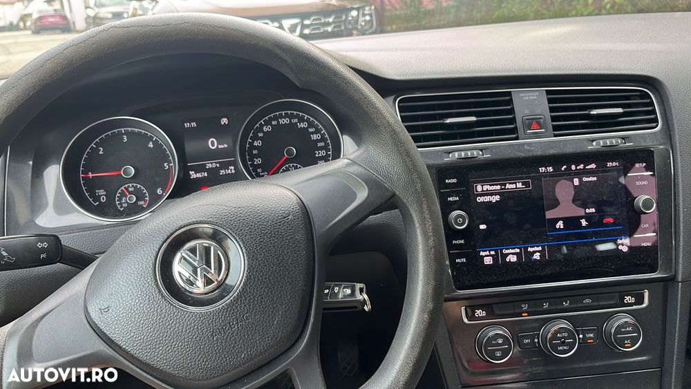 Volkswagen Golf 1.6 TDI DPF Trendline - 10