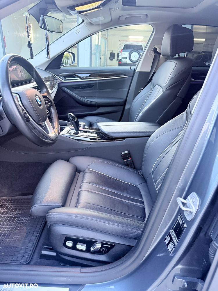 BMW Seria 5 520d AT - 8