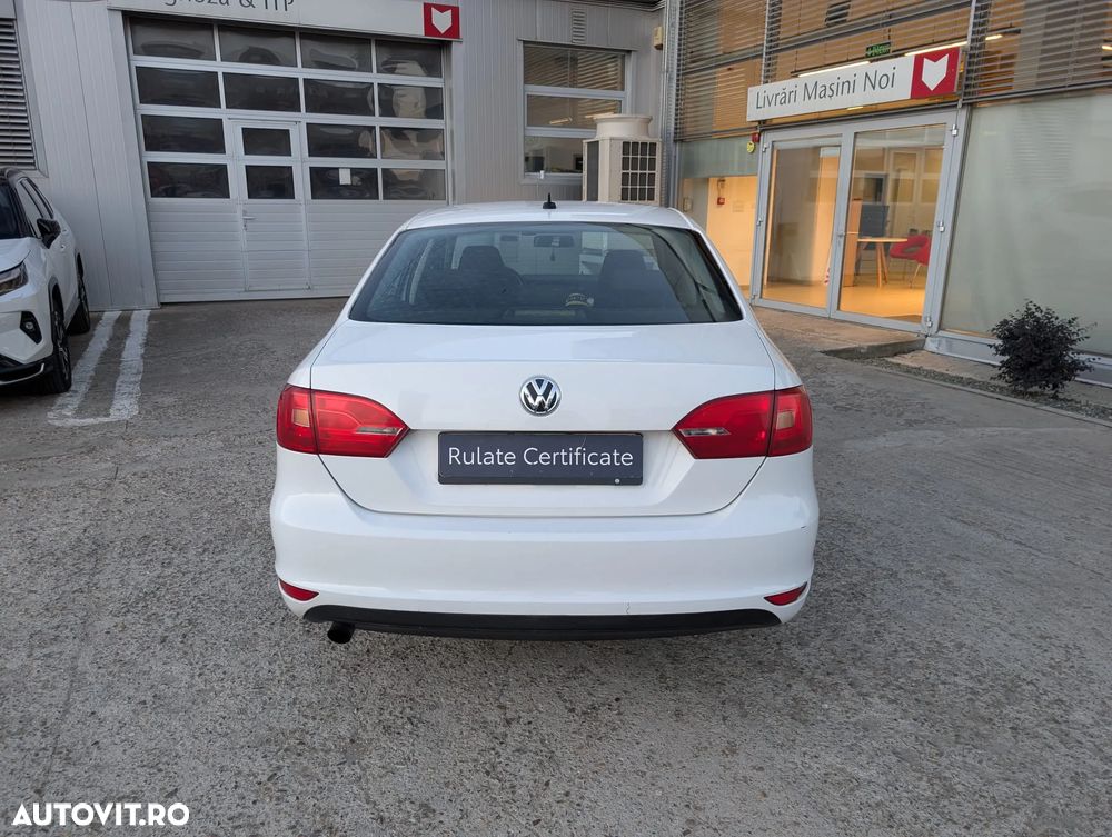 Volkswagen Jetta 1.2 TSI Trendline - 7