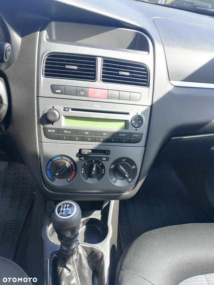 Fiat Linea 1.4 Dynamic - 18