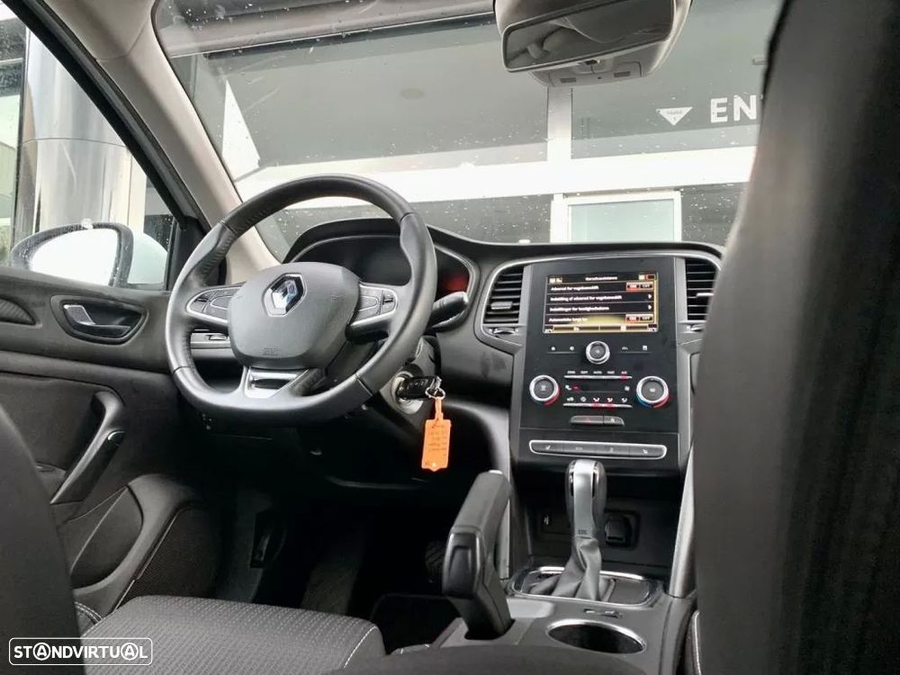 Renault Mégane Sport Tourer 1.5 Blue dCi Limited EDC - 8