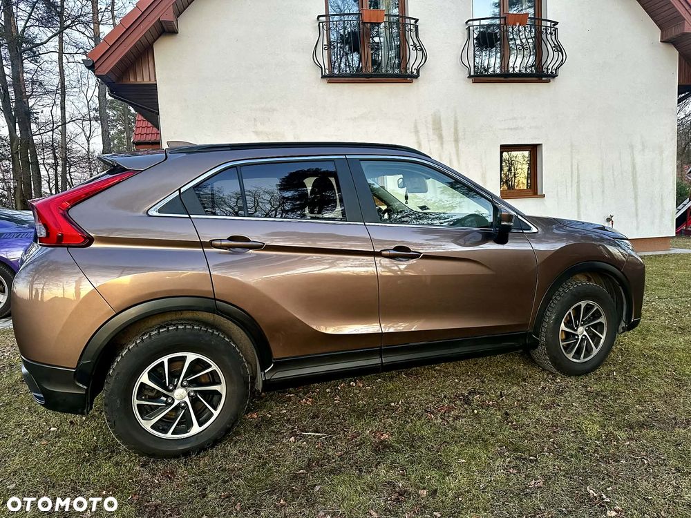 Mitsubishi Eclipse Cross - 6