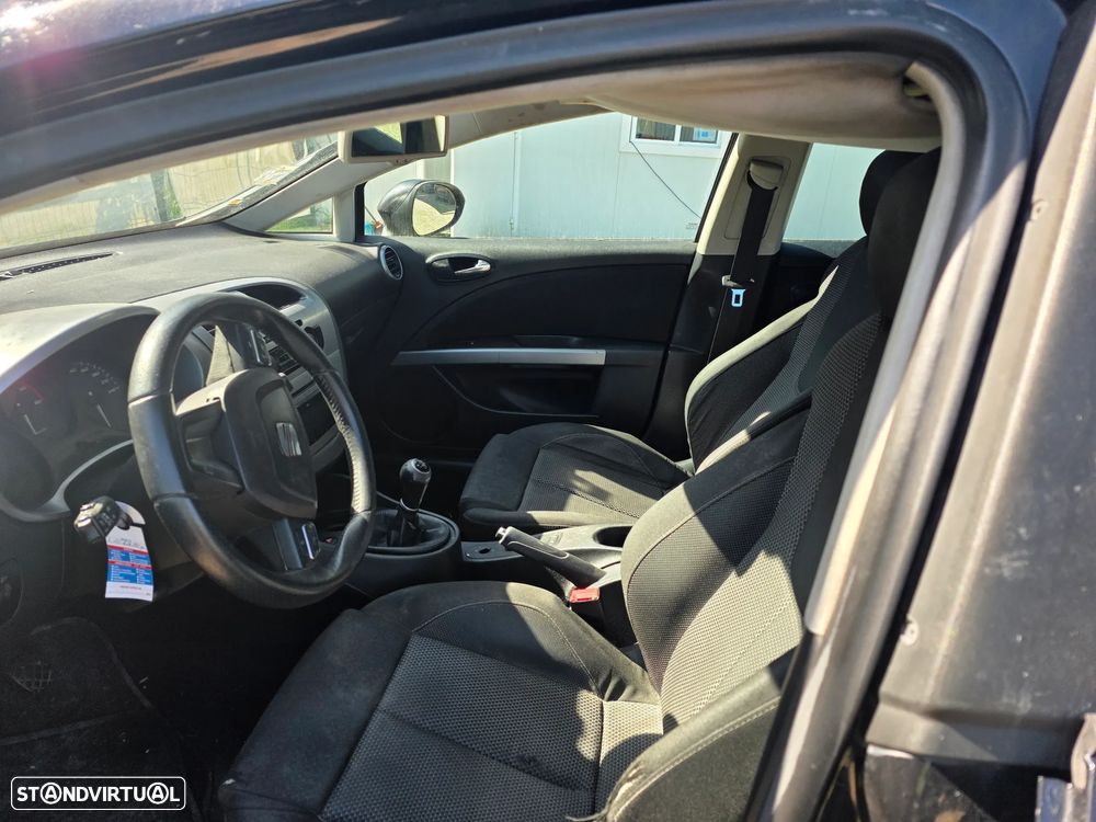 SEAT Leon 1.6 TDI Sport - 8