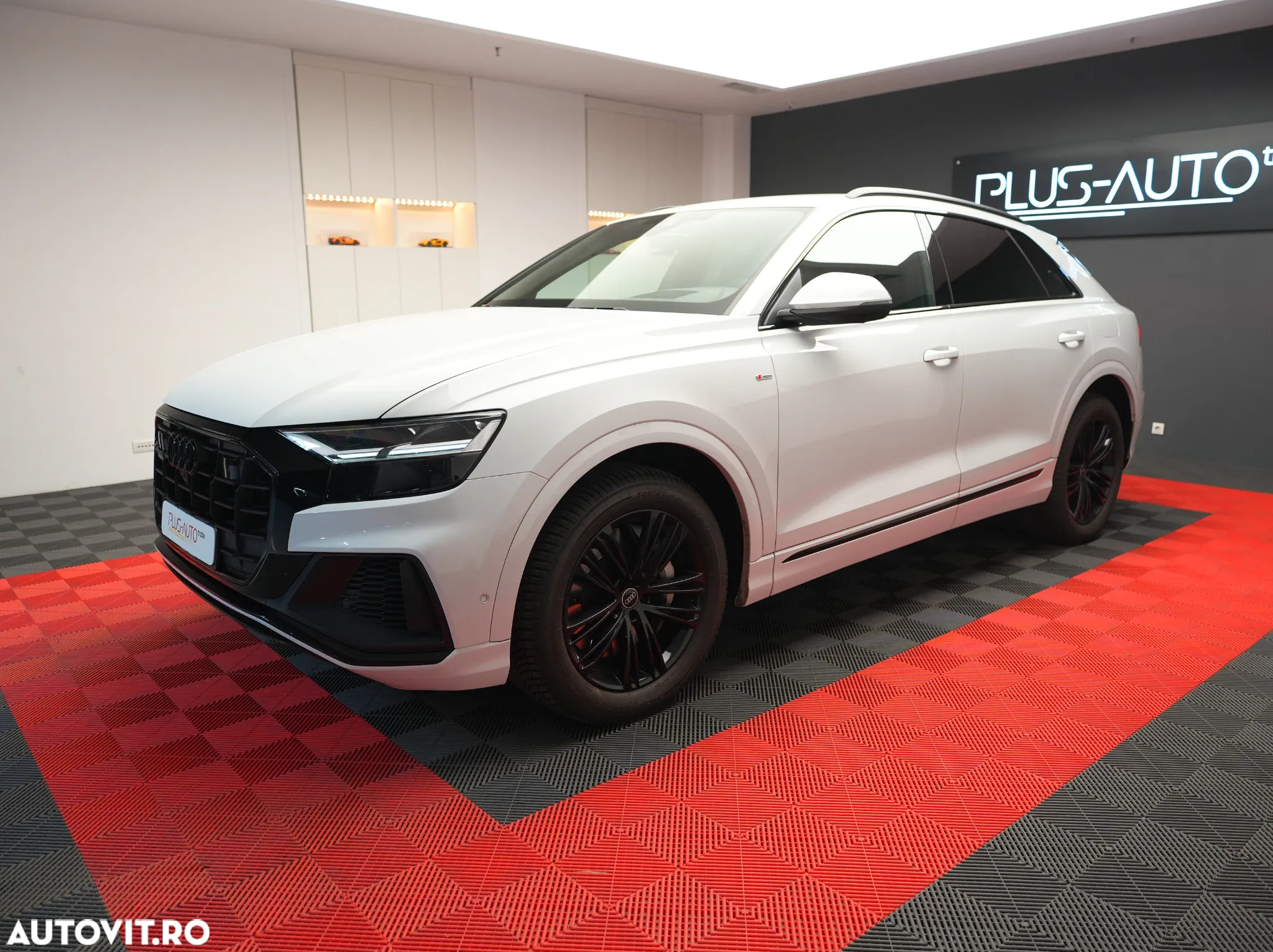 Audi Q8 - 6