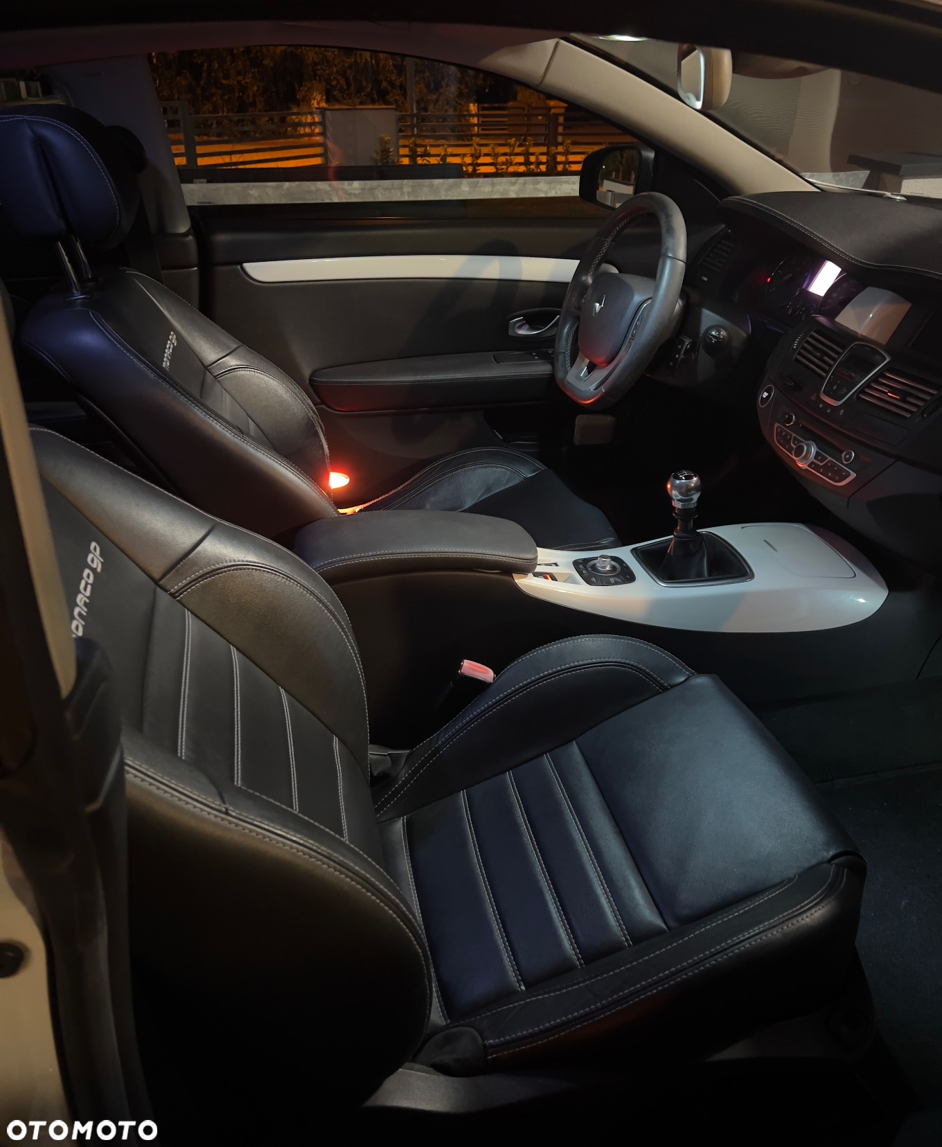 Renault Laguna 2.0 dCi Monaco GP - 22