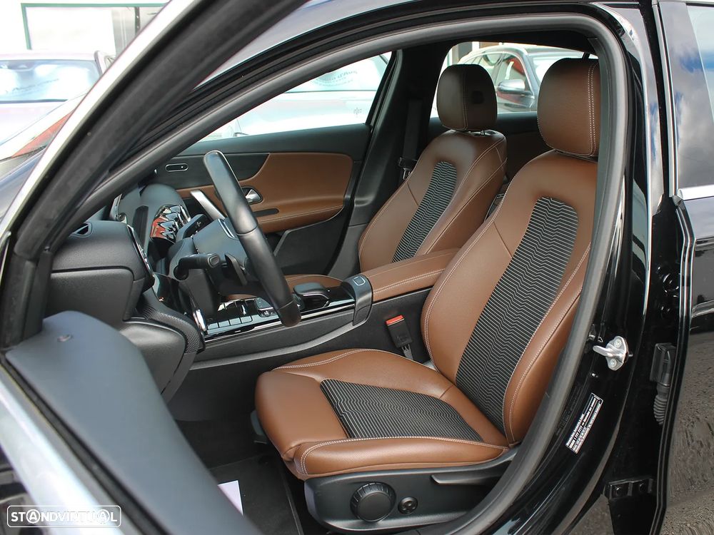 Mercedes-Benz A 250 e 8G-DCT Style - 8